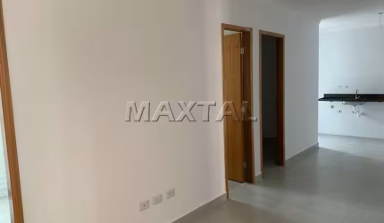 Apartamento à venda de 35m² no Tucuruvi. Com 2 Quartos e varanda. Aceita Pet.