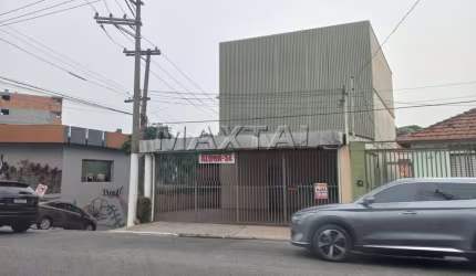 Prédio comercial para alugar no Tucuruvi com 13 salas, recepção, refeitório, 8 banheiros e 3 vagas.
