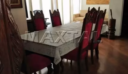 Apartamento com 3 dormitórios, 1 suíte e vaga de garagem, com 160 metros. Em Santana.