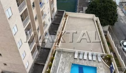 Apartamento na Vila Nova Cachoeirinha com 2 dormitórios, 1 banheiro, 1 vaga de garagem, de 54m².