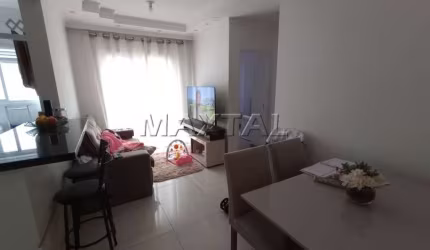 Apartamento à venda de 48m², com 2 dormitórios, 1 banheiro e 1 vaga de garagem. Vila Siqueira.