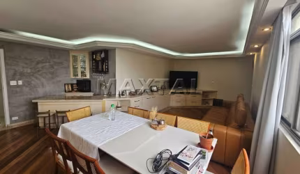 Apartamento com 160m², 4 quartos, 1 suíte, 3 banheiros, 3 salas e 2 vagas. Próximo metrô Santana