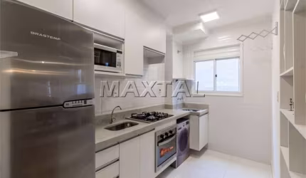 Stúdio à venda de 42m². Com dois dormitórios e sala, no Bairro de Vila Nivi.