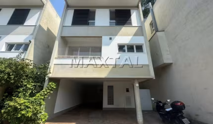 Casa em condomínio fechado para Locação no bairro Tremembé, 225m², 4 dormitórios, 1 suíte e 3 vagas.