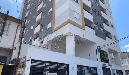 Apartamento 40m²  à venda na Vila Pauliceia. Com 2 dormitórios, sala com varanda