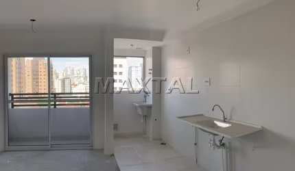 Apartamento 40,40m²  à venda na Vila Pauliceia. Com 2 dormitórios, sala com varanda