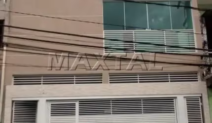 Sobrado à venda com 2 vagas, 2 salas, lavabo, 3 dormitórios, no Jardim Tremembé.