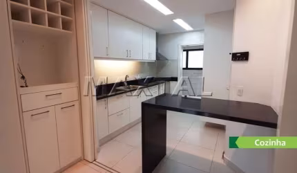 Apartamento na Água Fria com 3 quartos, sala, cozinha americana, 2 vagas de garagem amplas, livres.