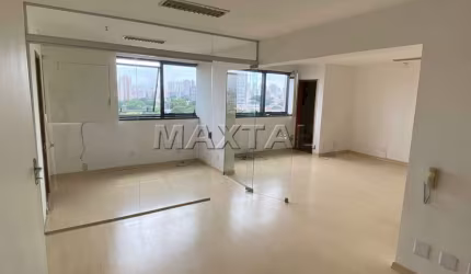 Sala comercial para locação, com 3 banheiros e 1 vaga de garagem, no Tatuapé.