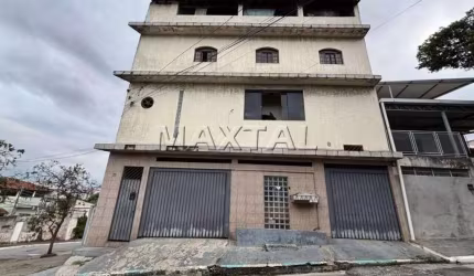 Sobrado à venda de 4 andares, 3 vagas de garagem e 250m², no Parque Itaberaba.