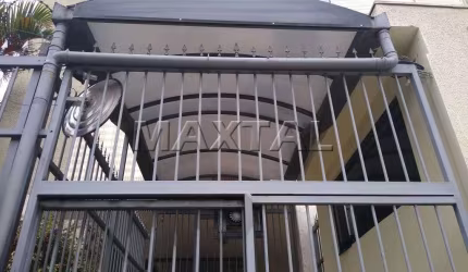 Apartamento à venda de 60m², com 2 dormitórios, 2 banheiros e 1 vaga de garagem, próximo ao metrô.