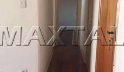 Apartamento a venda 83m², 2 quartos, 1 banheiro, 1 sala, 1 cozinha, 1º andar, sem elevador.