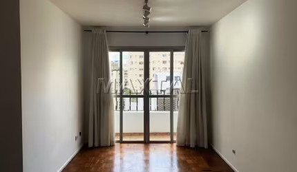 Apartamento de 87m², 3 quartos, 1 suíte, Varanda, Academia, piscina e playground.