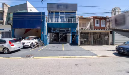 Galpão de 138m², 1 banheiro, 2 vagas, Engenheiro Caetano Álvares, próximo ao Hospital do Mandaqui.