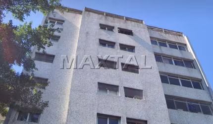 Apartamento de 97m²,  de 3 Dormitórios 2 banheiros e 1 vaga de garagem, no Canindé.
