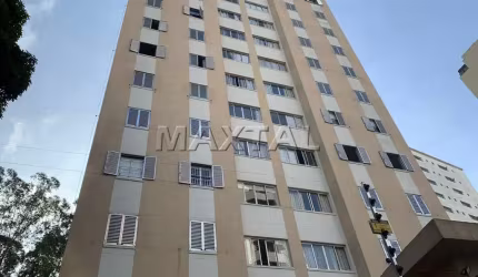 Apartamento de 66m² à venda na Água Fria, 3 dormitórios, 2 banheiros e 1 vaga fixa.