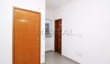 Apartamento para locação no  Parque Mandaqui, 40m² com 2 dormitórios, sala, cozinha e 1 vaga.