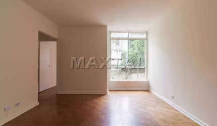 Apartamento para locação, de 80m², com 2 dormitórios e 2 banheiros, na Bela Vista.