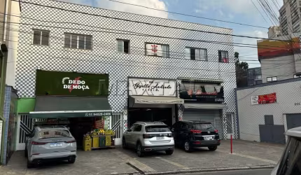 Apartamento para locação, de 100m², com 2 dormitórios sendo ambos suítes, na Santa Teresinha.