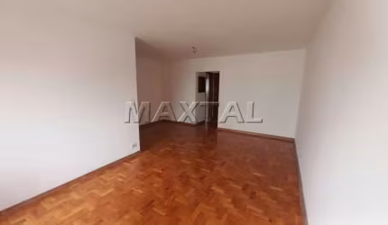 Primoroso Apartamento em Santana, 3 dormitórios com armários, sala ampla, 2 banheiros. 2 vagas.