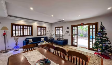 Casa ampla à venda  4 quartos, 2 suítes e 6 banheiros no Jardim São Bento, São Paulo