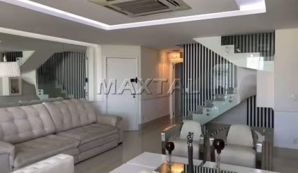 Cobertura Duplex em Santa Terezinha, de  256m², com 4 suítes e 5 vagas de garagem.