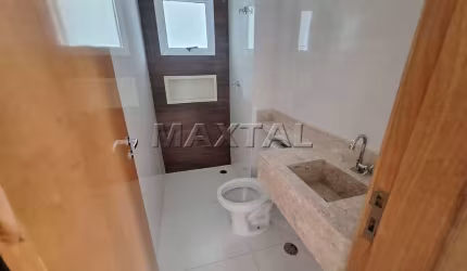 Apartamento à venda com 42m², com 2 quartos e 1 vaga, na Vila Gustavo.