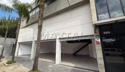 Ponto Comercial para Alugar no Horto com 130 m², 6 vagas e 2 banheiros.