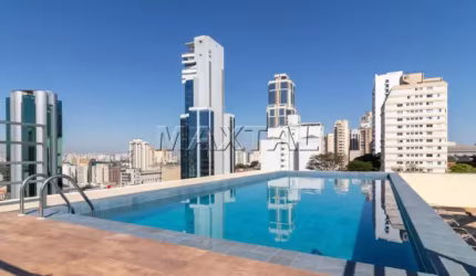 Apartamento com 2 quartos, sala, cozinha americana um banheiros e vaga de garagem, lazer completo.