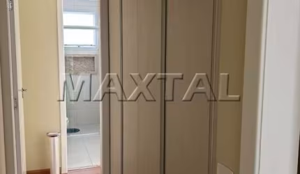 Sobrado à venda de 152m², com 3 suítes, 2  varandas e 3 vagas, na Água Fria.