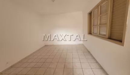 Imóvel Comercial à venda de 140m²  na General Ataliba Leonel, com 2 salas e 2 banheiros.