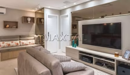Apartamento à venda de 66m², com 2 dormitórios, 1 suíte e 2 vagas, no Pari.