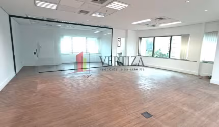 Sala comercial com 4 salas à venda na Rua Doutor Eduardo de Souza Aranha, 387, Vila Nova Conceição, São Paulo por R$ 8.720.000