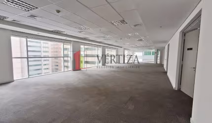 Sala comercial com 6 salas para alugar na Rua Fidêncio Ramos, 419, Vila Olímpia, São Paulo por R$ 43.000
