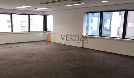 Sala comercial para alugar na Rua Doutor Renato Paes de Barros, 778, Itaim Bibi, São Paulo por R$ 7.500