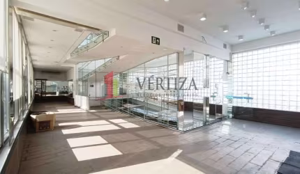 Prédio para alugar na Avenida Santo Amaro, 611, Vila Nova Conceição, São Paulo por R$ 68.000