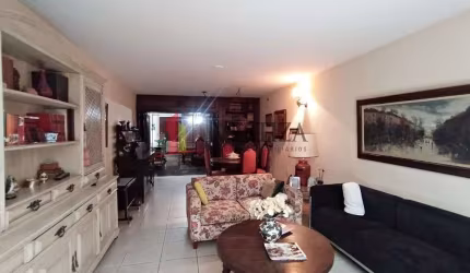 Casa em condomínio fechado com 4 quartos à venda na Rua Iraúna, 422, Moema, São Paulo por R$ 2.700.000