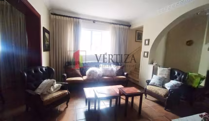 Casa em condomínio fechado com 3 quartos à venda na Rua José dos Santos Júnior, 365, Brooklin, São Paulo por R$ 1.400.000