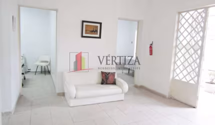 Casa comercial com 10 salas para alugar na Major Prado, 46, Moema, São Paulo por R$ 20.000