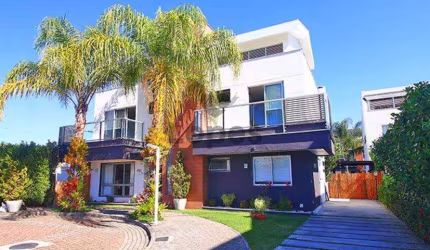 Casa em condomínio fechado com 4 quartos à venda na Rua José Mindlin, Recreio dos Bandeirantes, Rio de Janeiro, 270 m2 por R$ 2.160.000