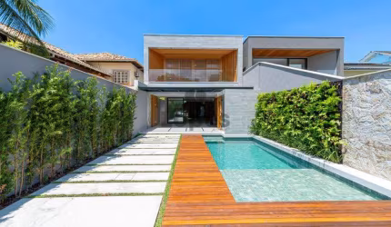 Casa em condomínio fechado com 4 quartos à venda na Rua Ivaldo de Azambuja, Barra da Tijuca, Rio de Janeiro, 300 m2 por R$ 4.990.000