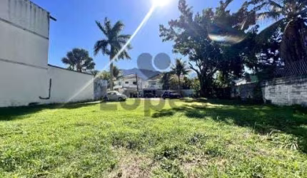 Terreno em condomínio fechado à venda na Rua Jornalista Luiz Eduardo Lobo, Vargem Pequena, Rio de Janeiro, 470 m2 por R$ 590.000