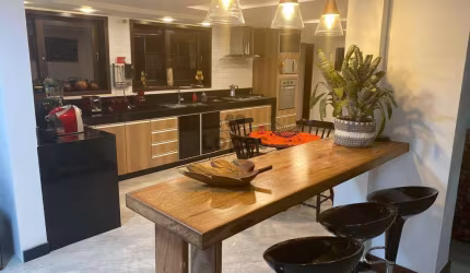 Casa em condomínio fechado com 6 quartos à venda na Rua Retiro dos Artistas, Pechincha, Rio de Janeiro, 513 m2 por R$ 1.400.000