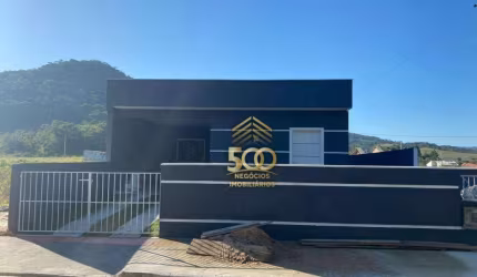 Casa com 3 dormitórios à venda, 108 m² por R$ 499.900,00 - Forquilhas - São José/SC