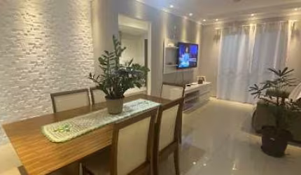 Casa MOBILIADA à venda no Condomínio Terra Nova, 2 dormitórios com suíte + quarto closet, 2 vagas