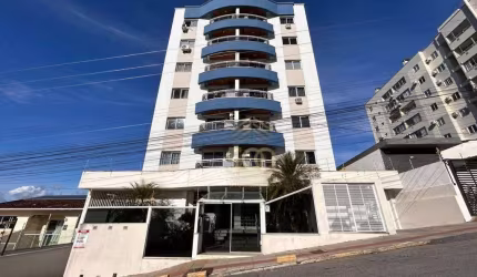 Apartamento com 2 Dormitórios à venda, 63 m² por R$ 499.000 - Barreiros - São José/SC