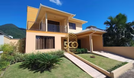 Casa com 4 dormitórios à venda, 228 m² - Condomínio Fechado Praia de Fora - Palhoça/SC