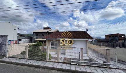 Casa à venda, 142 m² por R$ 660.000,00 - Serraria - São José/SC