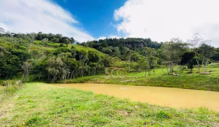 Sítio Rio Adaga em Alfredo Wagner 4,7 Hectares de Beleza e Estrutura!
