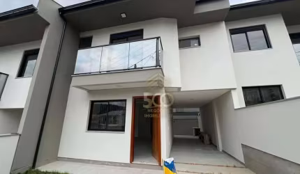 Sobrado à venda, 107 m² por R$ 549.000,00 - Potecas - São José/SC